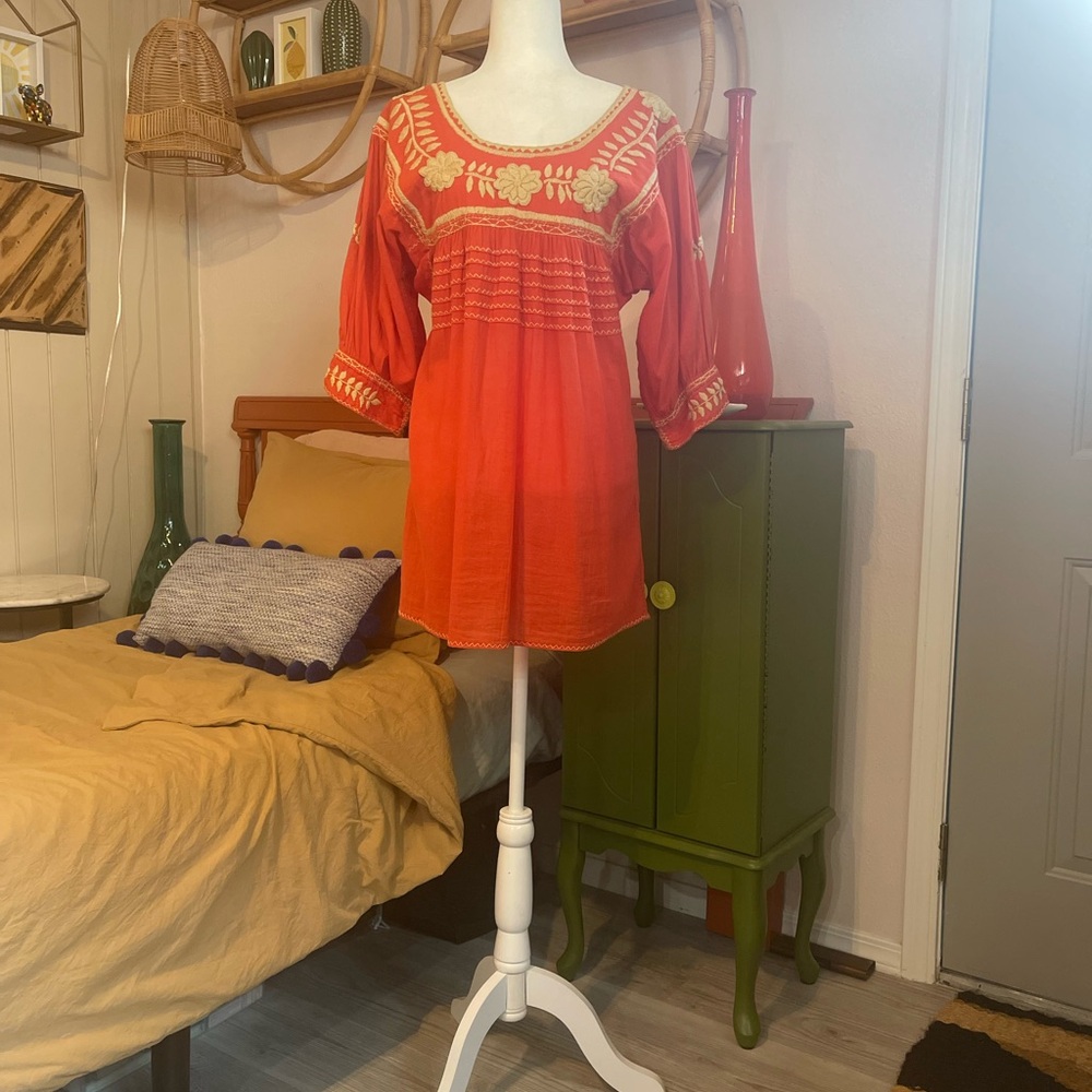 🌻Embroidered Red Peasant Blouse/ Super Mini Dress - Picture 2 of 8